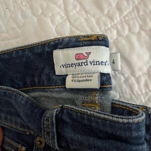 Vineyard Vines skinny jeans dark wash